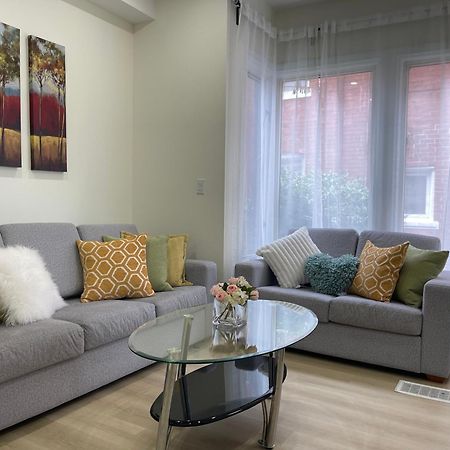 Luxury Cottage With King Bed Private Yard Bbq Deck Gazebo-4 Minutes To The Falls 나이아가라 폭포 외부 사진